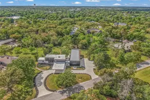 748 S Rosemary Dr, Bryan, TX 77802 - Photo 49