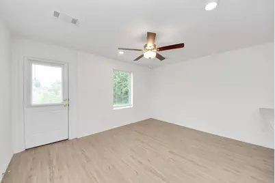 614 Road 5203, Cleveland, TX 77327 - Photo 9