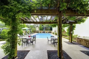 5001 Woodway Dr, Houston, TX 77056 - Photo 17