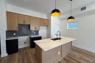 8013 Cora St, Houston, TX 77088 - Photo 13