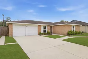 3131 Fernrock Dr, La Porte, TX 77571 - Photo 3