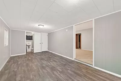 610 E Houston Street, Highlands, TX 77562 - Photo 33