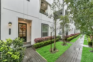 2804 Grand Fountains Dr, Houston, TX 77054 - Photo 1
