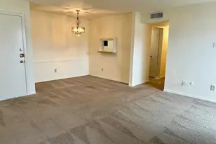9101 Country Creek Dr, Houston, TX 77036 - Photo 9