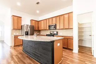 3094 Camden Park Ln, League City, TX 77573 - Photo 9