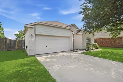 1707 N N Highlands Crossing, Highlands, TX 77562 - Photo 3