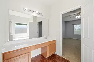 1707 N Highlands Crossing, Highlands, TX 77562 - Photo 27