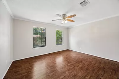 2710 Golden Leaf Drive, Houston, TX 77339 - Photo 21