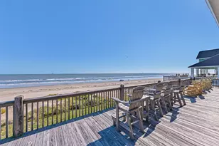 841 Buell, Crystal Beach, TX 77650 - Photo 33