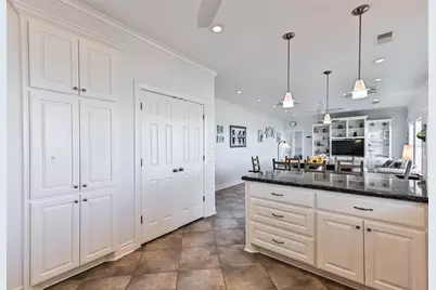 841 Buell, Crystal Beach, TX 77650 - Photo 19