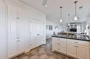 841 Buell, Crystal Beach, TX 77650 - Photo 19