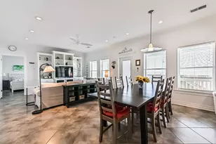 841 Buell, Crystal Beach, TX 77650 - Photo 11