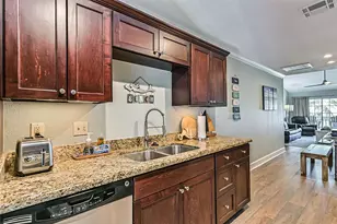 7000 Seawall Blvd, Galveston, TX 77551 - Photo 19