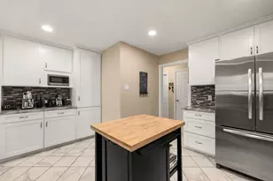 505 Lochnell Dr, Houston, TX 77062 - Photo 11