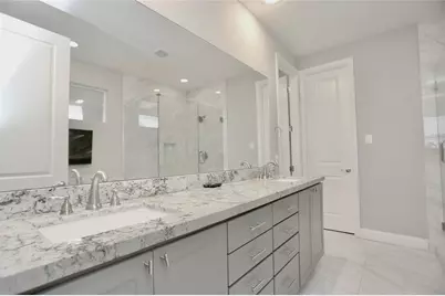 1227 W 19th Street #A, Houston, TX 77008 - Photo 15