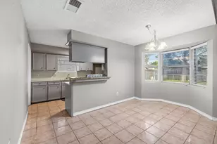5112 Parsley St, Baytown, TX 77521 - Photo 3