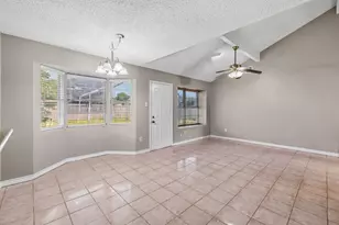 5112 Parsley St, Baytown, TX 77521 - Photo 5