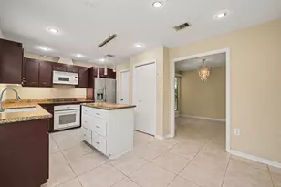 15747 Boulder Oaks Dr, Houston, TX 77084 - Photo 9