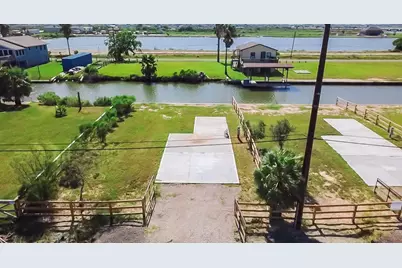 7140 Beau Terre, Hitchcock, TX 77563 - Photo 7
