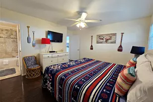 12929 John Reynolds Rd, Galveston, TX 77554 - Photo 23