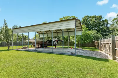 1412 Buchta Road, Angleton, TX 77515 - Photo 19