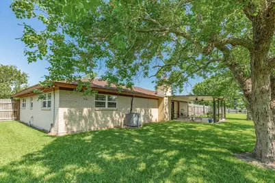 1412 Buchta Road, Angleton, TX 77515 - Photo 9