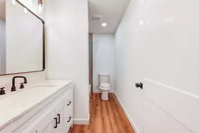 713 S Holland Street, Bellville, TX 77418 - Photo 27
