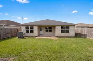 9002 Barracuda Dr, Texas City, TX 77591 - Photo 5