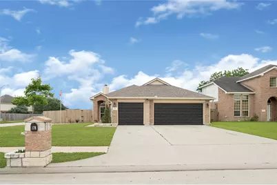 174 Horn Court, Baytown, TX 77523 - Photo 1