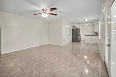 5726 Ettrick Drive, Houston, TX 77035 - Photo 3