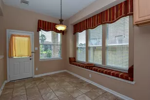 14207 Ashmore Reef Ct, Sugar Land, TX 77498 - Photo 11