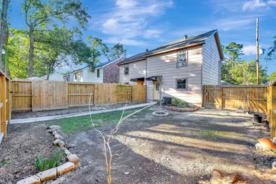 1706 Longview Street #1, Conroe, TX 77301 - Photo 31