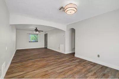 8714 Amblewood Drive, Houston, TX 77099 - Photo 11