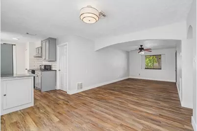 8714 Amblewood Drive, Houston, TX 77099 - Photo 9