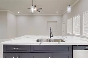 5411 Oak Cove Dr, Houston, TX 77091 - Photo 13