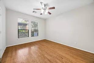 1046 W 23rd St, Houston, TX 77008 - Photo 7