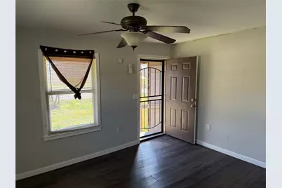 8125 Shotwell Street, Houston, TX 77016 - Photo 3