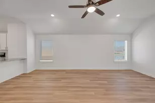 10220 Burton Path, Montgomery, TX 77316 - Photo 7