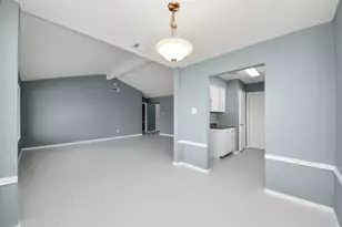 16607 Barcelona Dr, Friendswood, TX 77546 - Photo 5