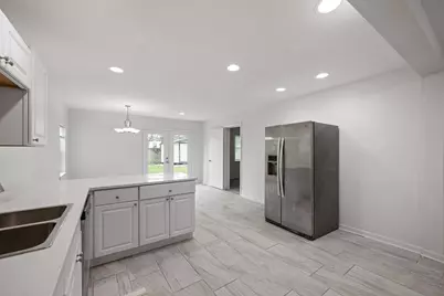 1426 Shawnee Street, Houston, TX 77034 - Photo 11