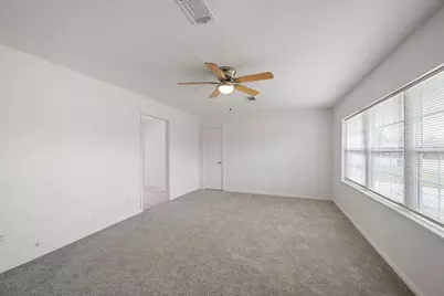1426 Shawnee Street, Houston, TX 77034 - Photo 9
