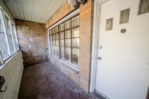 2218 Chapman St, Houston, TX 77009 - Photo 9