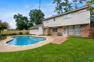 12715 Big Stone Dr, Houston, TX 77066 - Photo 5