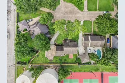 12715 Big Stone Drive, Houston, TX 77066 - Photo 31