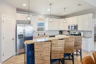 866 Townsend Dr, Crystal Beach, TX 77650 - Photo 17
