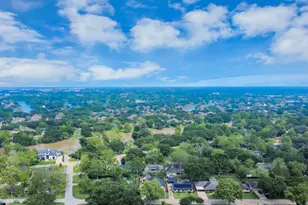 511 Kyle St, Sugar Land, TX 77478 - Photo 5