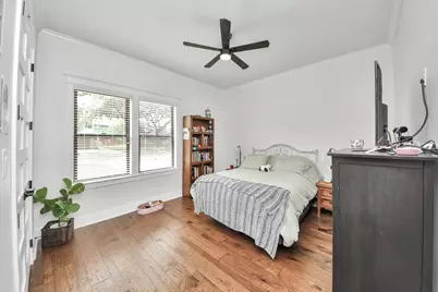 511 Kyle Street, Sugar Land, TX 77478 - Photo 13