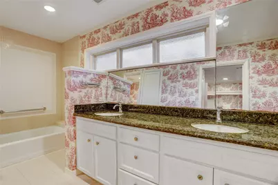 309 Westminster Drive, Houston, TX 77024 - Photo 29