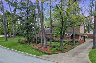 309 Westminster Dr, Houston, TX 77024 - Photo 47