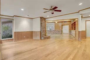 309 Westminster Dr, Houston, TX 77024 - Photo 19